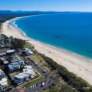 Bay Royal **** Byron Bay